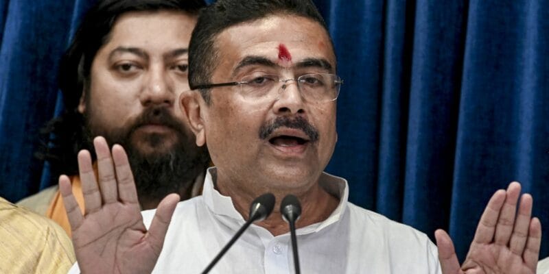‘जेल में खिलाने पर पैसा क्यों बर्बाद करें’... शुभेंदु अधिकारी के बयान पर बढ़ी हलचल 1 शुभेंदु अधिकारी