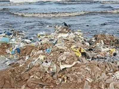 जुहू बीच पर कचरे का पहाड़! BMC ने 10 दिनों में हटाया 1,800 टन मलबा, बताई बड़ी वजह 2 जुहू बीच