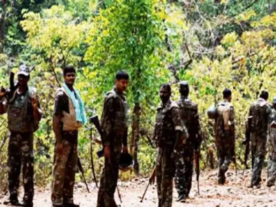 गढ़चिरौली में नक्सली पर्चे से हड़कंप, खनन कंपनियों को काम बंद करने की चेतावनी; सुरक्षा बढ़ी 2 गढ़चिरौली