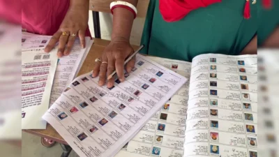 नए वोटरों के लिए चुनाव आयोग का बड़ा नियम, Form-6 बिना SIR घोषणा के नहीं होगा स्वीकार 27 Form-6