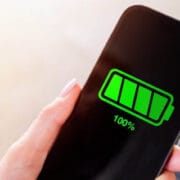 सिर्फ 4 मिनट में फुल चार्ज होगा स्मार्टफोन! Lithium-Ion बैटरी को मिल सकता है नया विकल्प 20 स्मार्टफोन